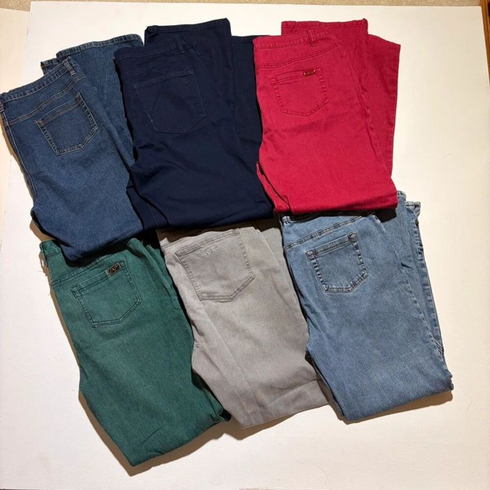 Bundle of 6 Diane Gilman Flare wide leg Jeans